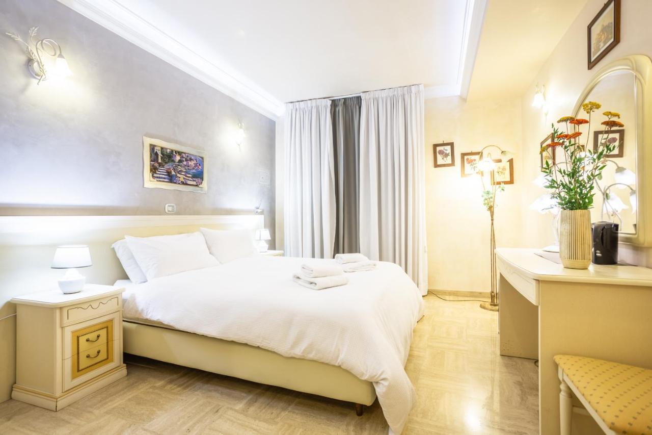 רומא Luxury Inn Opera מראה חיצוני תמונה