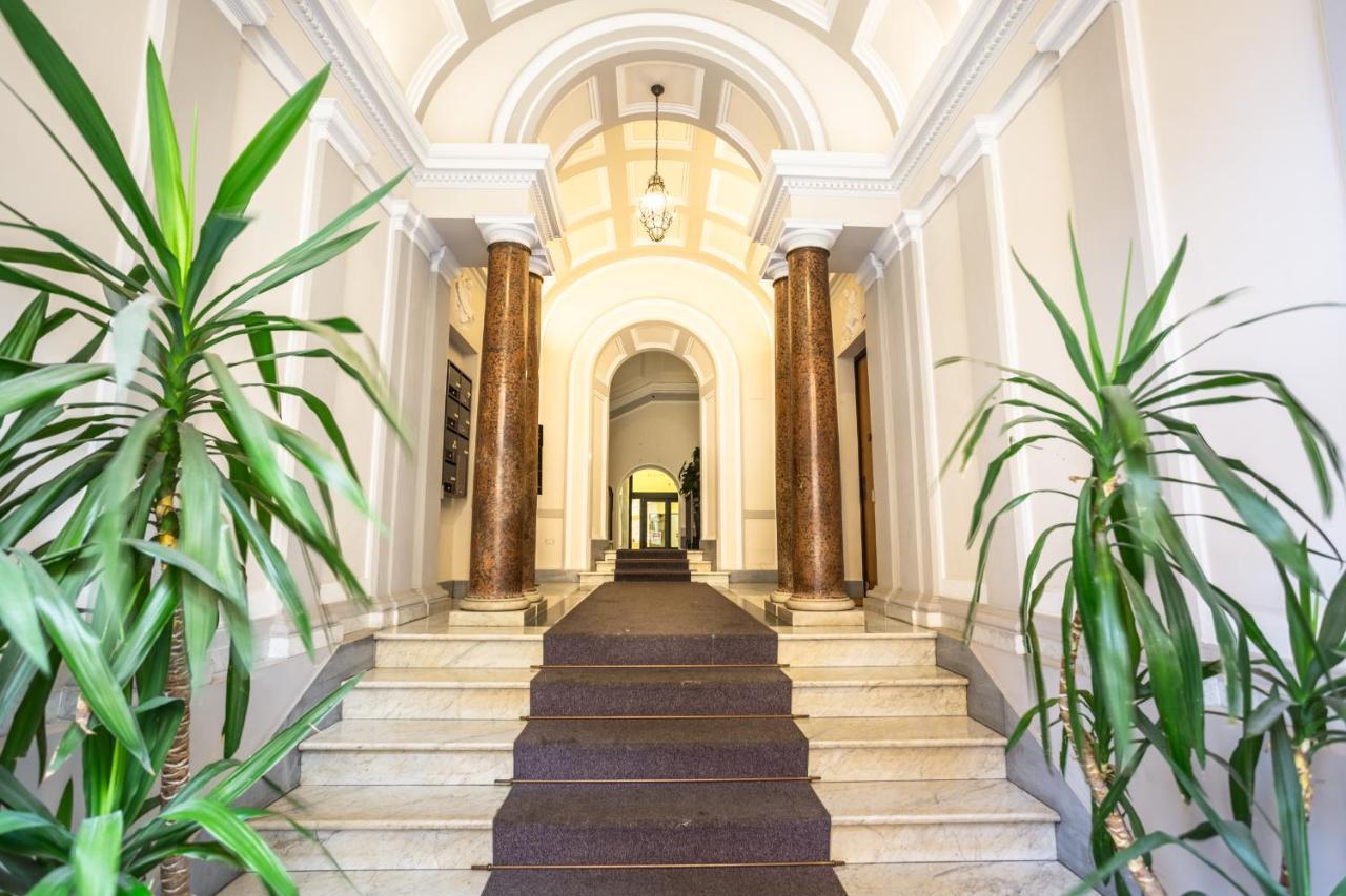 רומא Luxury Inn Opera מראה חיצוני תמונה