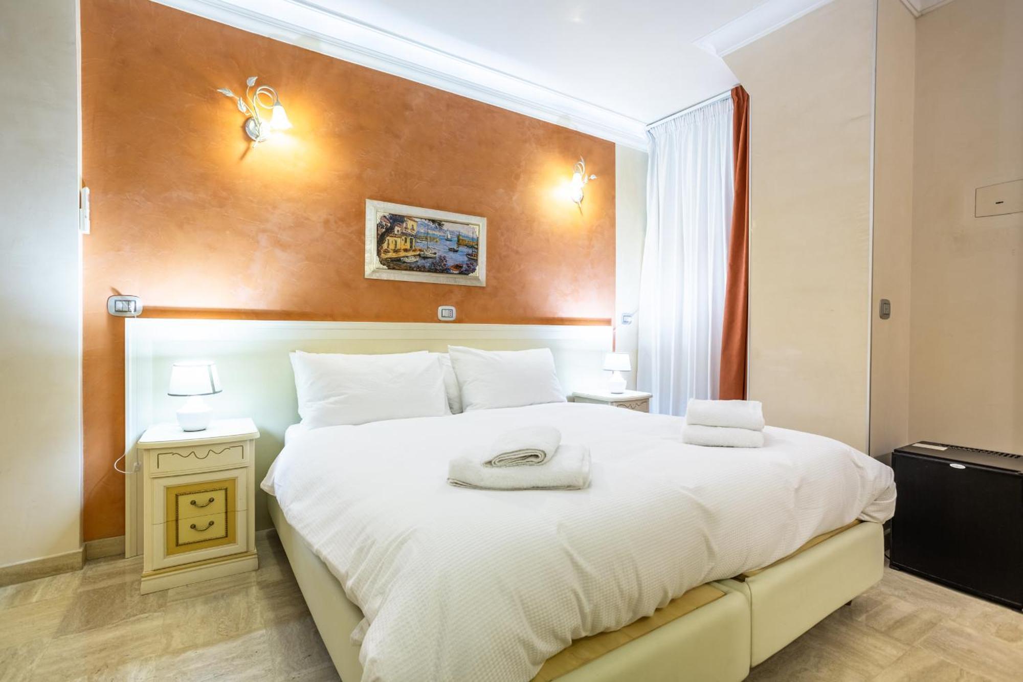 רומא Luxury Inn Opera מראה חיצוני תמונה