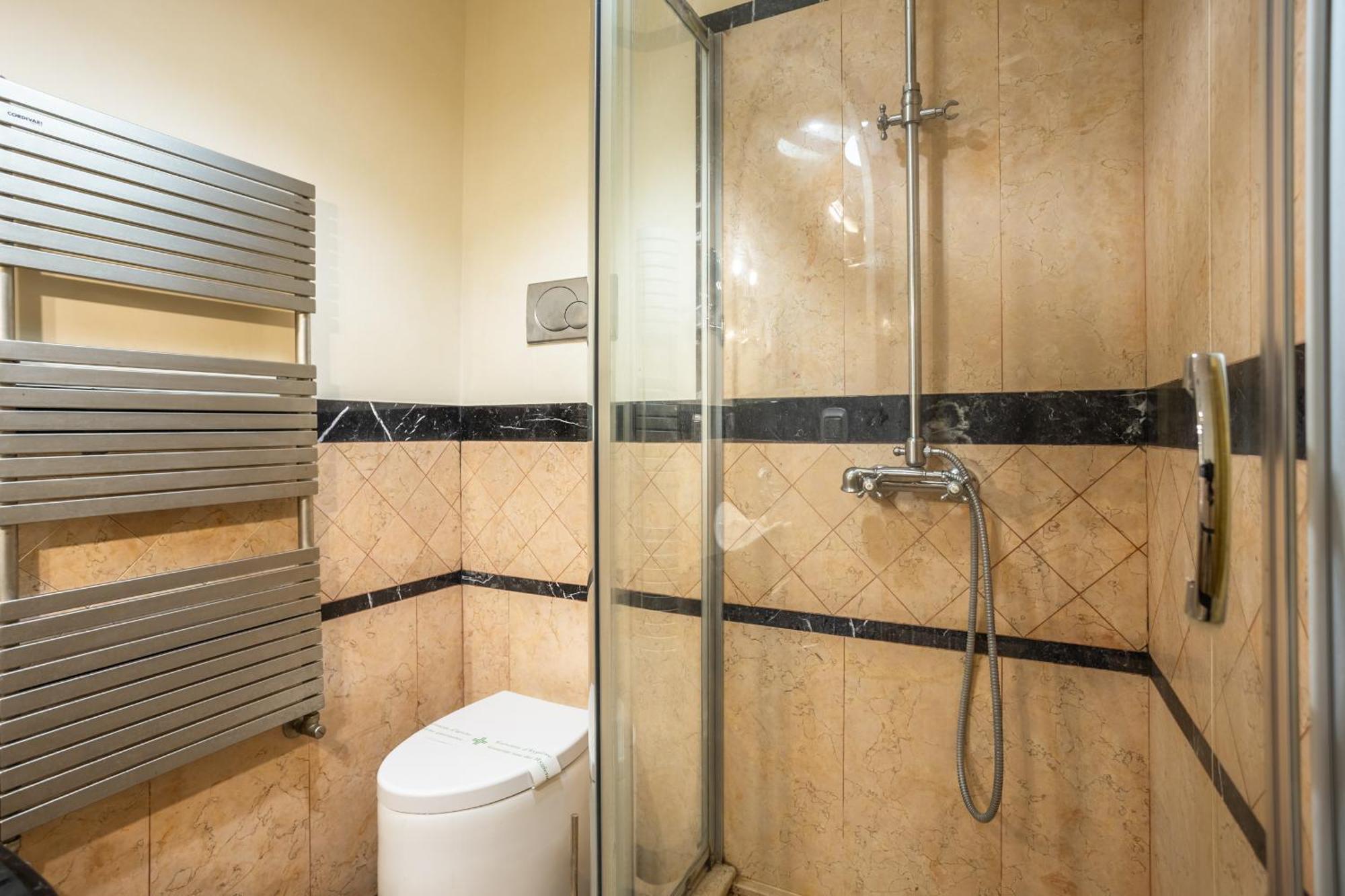 רומא Luxury Inn Opera מראה חיצוני תמונה